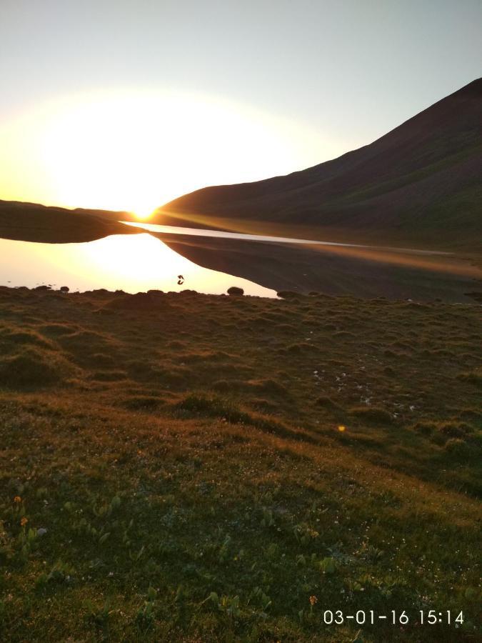 ホテル Pamir Nomad Yurt Camp Kara-Kavak エクステリア 写真